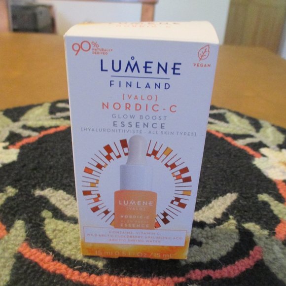 Lumene Nordic-C Facial Glow Boost Essence Vitamin C 0.5 Ounce New in Box - Picture 2 of 4